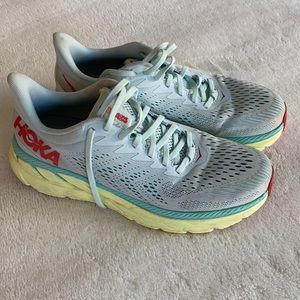 Women's Clifton 7 Hoka One One size 9.5.